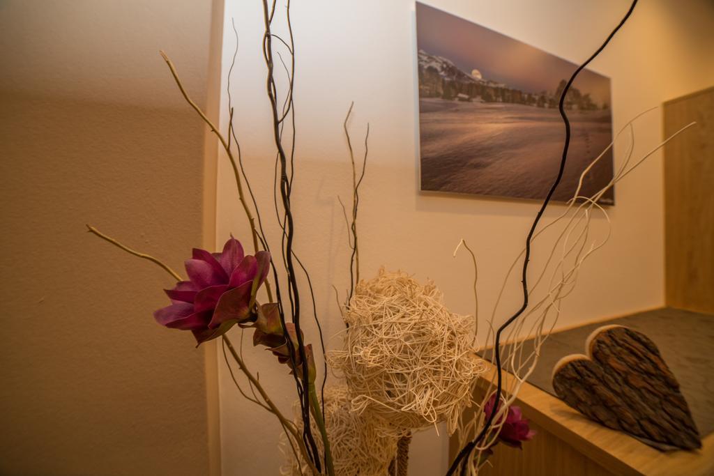 Hotel Garni Savoy カステルロット エクステリア 写真
